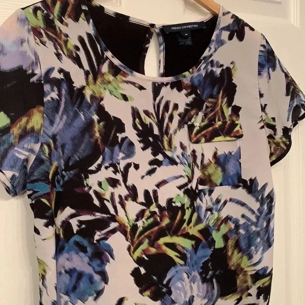 French Connection  M - Picture 4 of 7